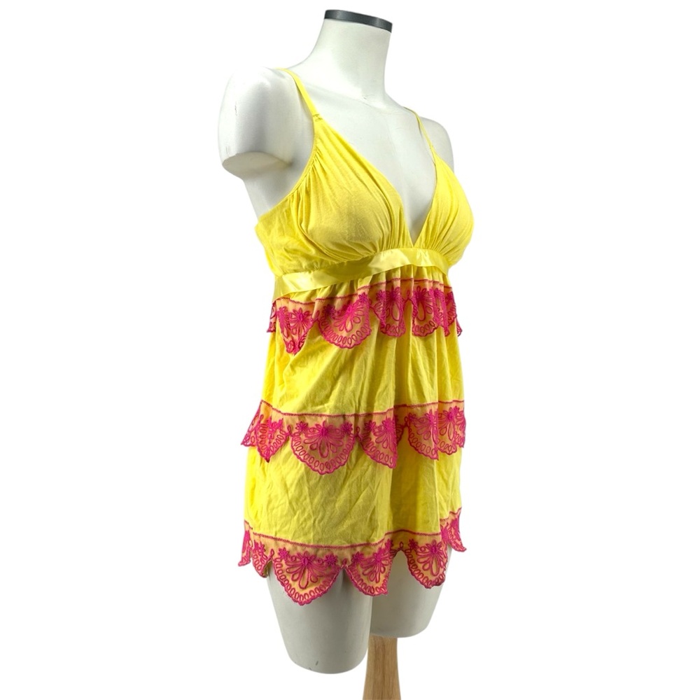NEW SAMPLE Victoria’s Secret Eyelet Lace Tiered Yellow Sunshine Babydoll Small - Picture 4 of 10